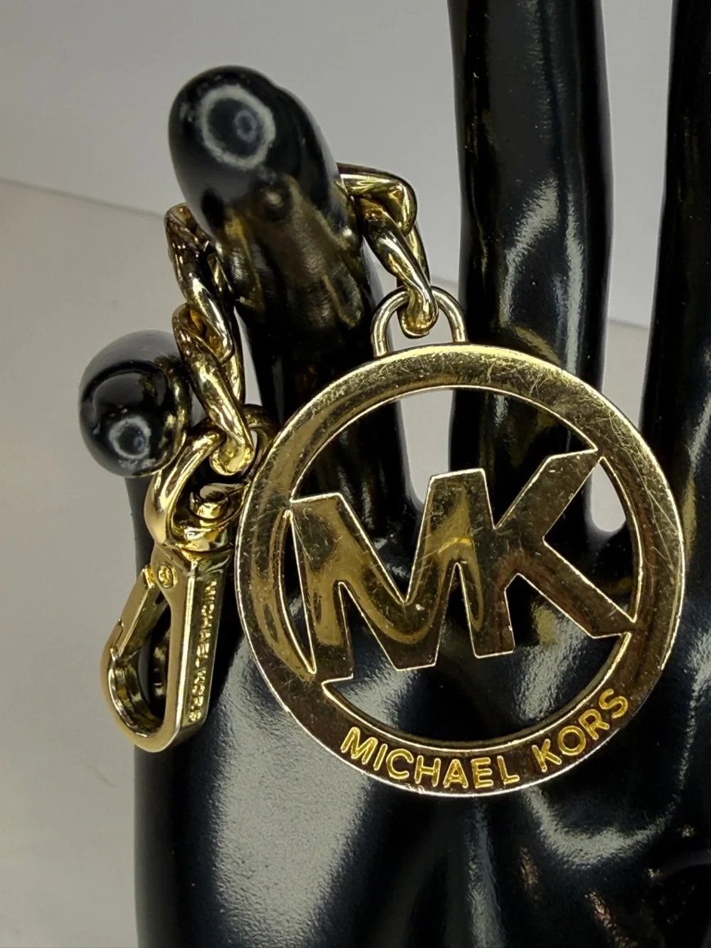Michael Kors Gold MK Logo Keychain Heavy Chain Bag Charm Luxe - Picture 14 of 16